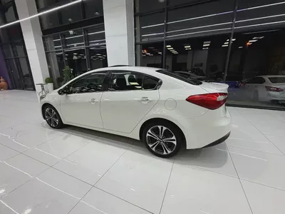 Kia Cerato 2015 GT-Line GCC Specs 2.0 v4-4