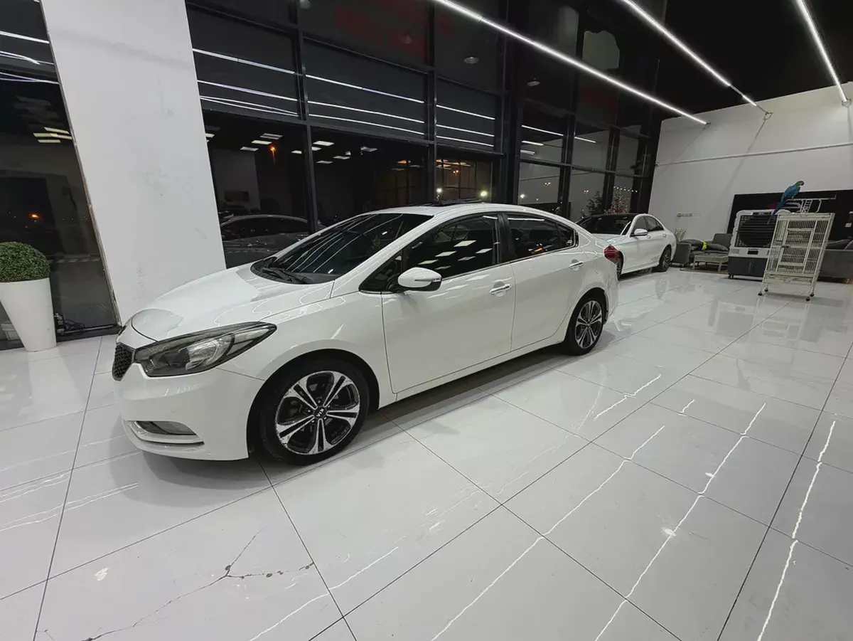 Kia Cerato 2015 GT-Line GCC Specs 2.0 v4-1-1