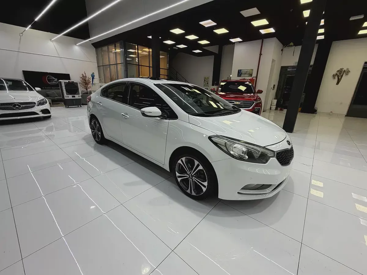 Kia Cerato 2015 GT-Line GCC Specs 2.0 v4-2-2