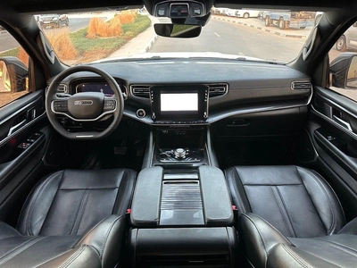 Jeep Wagoneer L Series I 2023 AWD-4