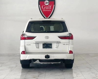 Toyota Land Cruiser GXR V8 5.7L-8CYL UPGRADED TO LEXUS EXCELLENT CONDITION-2