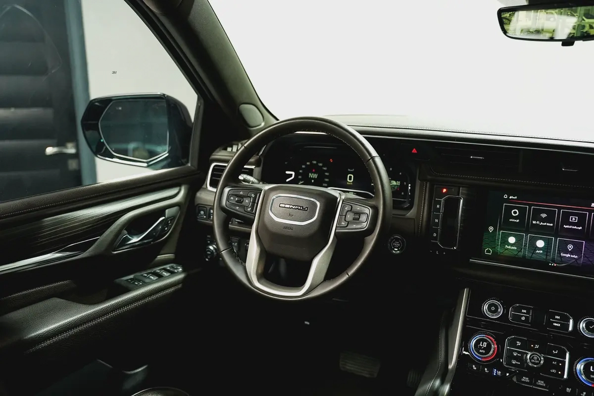 GMC Yukon Denali 2024 - GCC Specs - Brand New-10-10
