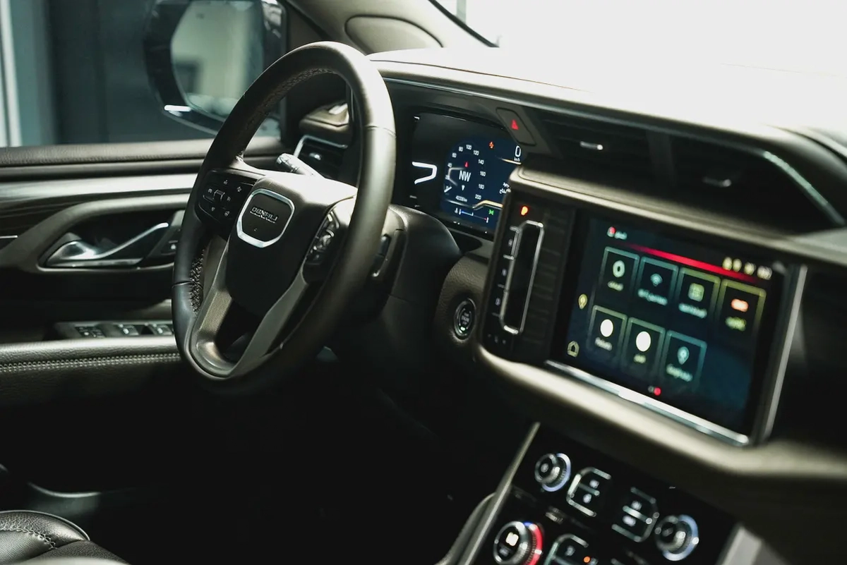 GMC Yukon Denali 2024 - GCC Specs - Brand New-11-11