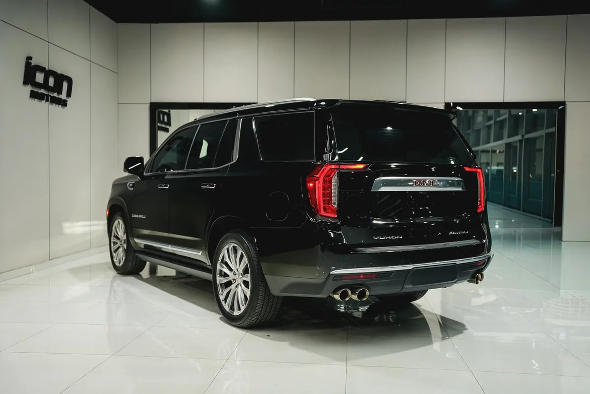 GMC Yukon Denali 2024 - GCC Specs - Brand New-17-17