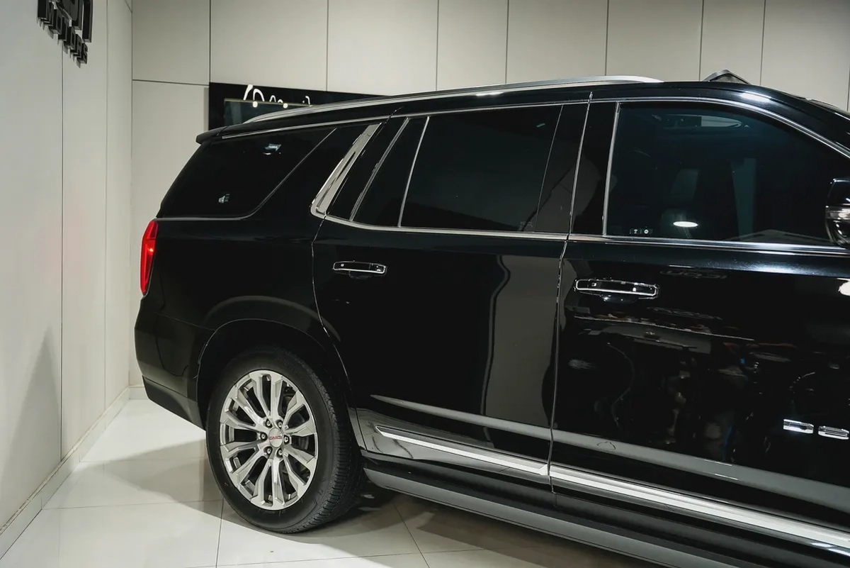 GMC Yukon Denali 2024 - GCC Specs - Brand New-19-19