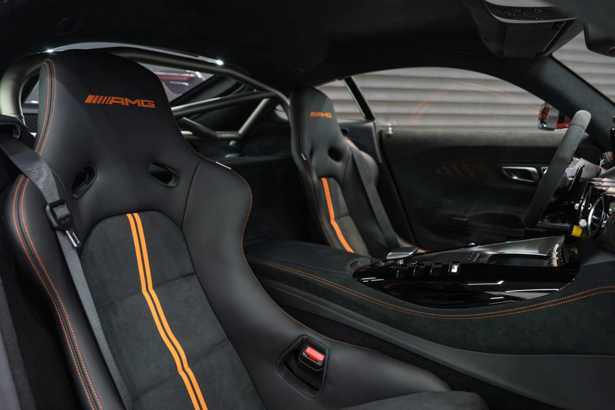 Mercedes-Benz AMG GT Black Series-2-2