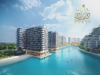 10% DOWN PAYMENT | NEAR AIRPORT | CRYSTAL LAGOON VIEW-5