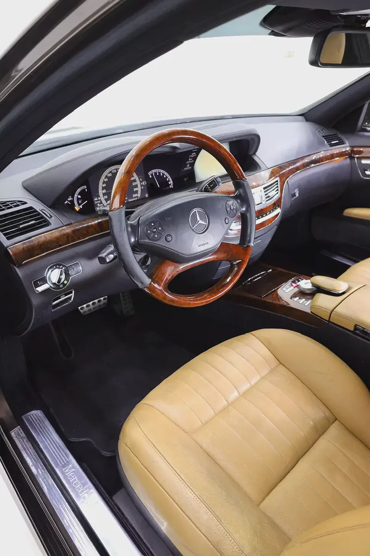 S 500 AMG FULLY LOADED + SPECIAL DESIGNO INTERIOR-4-4