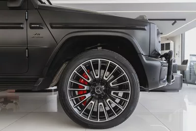Mercedes-Benz G63 AMG | 2025 | Performance Package | V8 4.0L Twin-Turbo | 585 HP-7