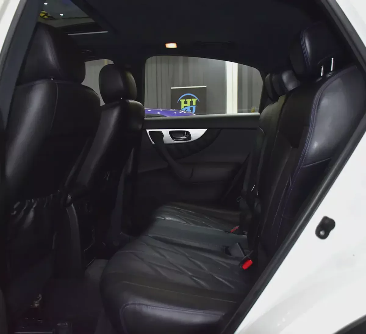EXCELLENT DEAL for our Infiniti QX70s ( 2016 Model ) in White Color GCC Specs-16-16