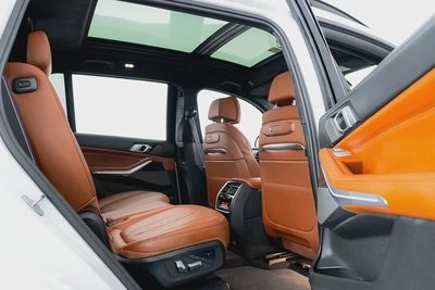 6,521 AED / 60 months | 0% DP | 2023 BMW X7 40i M Sport Pro xDrive / BMW Warranty and Service Contra-12