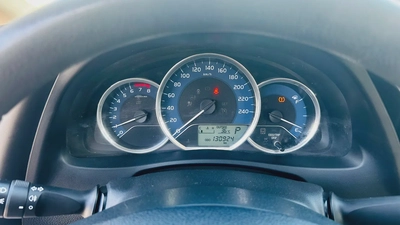 2019 Toyota Corolla SE 1.6 | GCC Specs | Reliable  Fuel Efficient-13