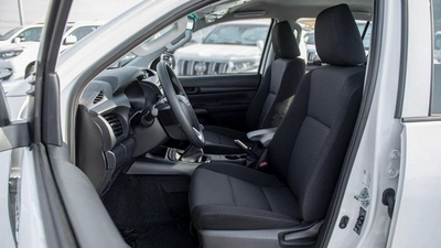 Toyota Hilux SGLX -15