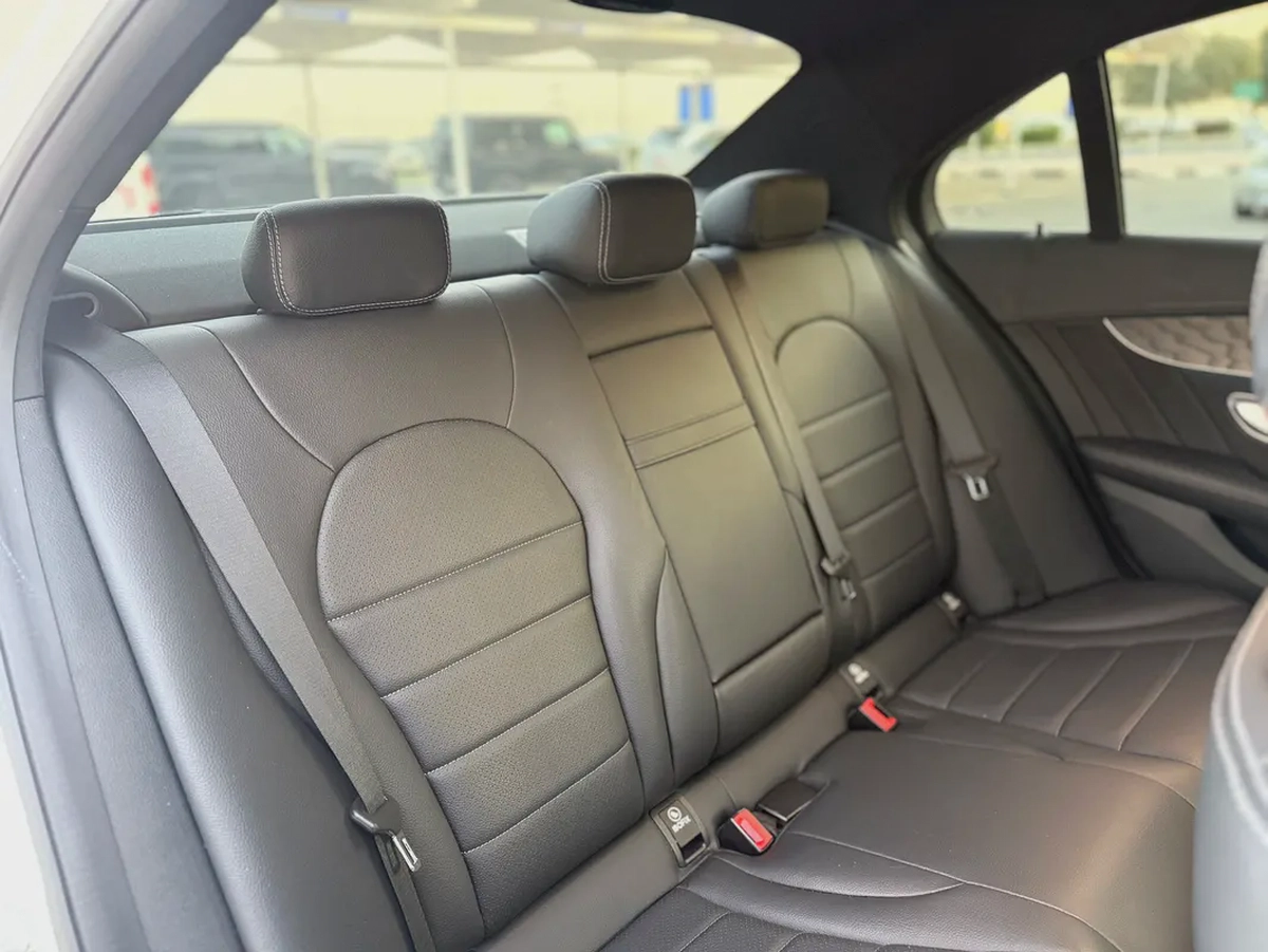 MERCEDES C 200 - AMG PACKAGE - 2015 - 51,000 kms  - JAPANESE SPEC-9-9