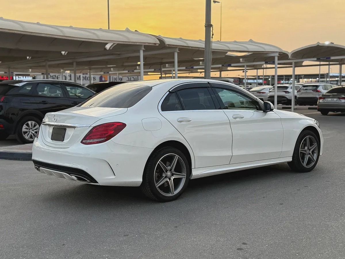 MERCEDES C 200 - AMG PACKAGE - 2015 - 51,000 kms  - JAPANESE SPEC-3-3