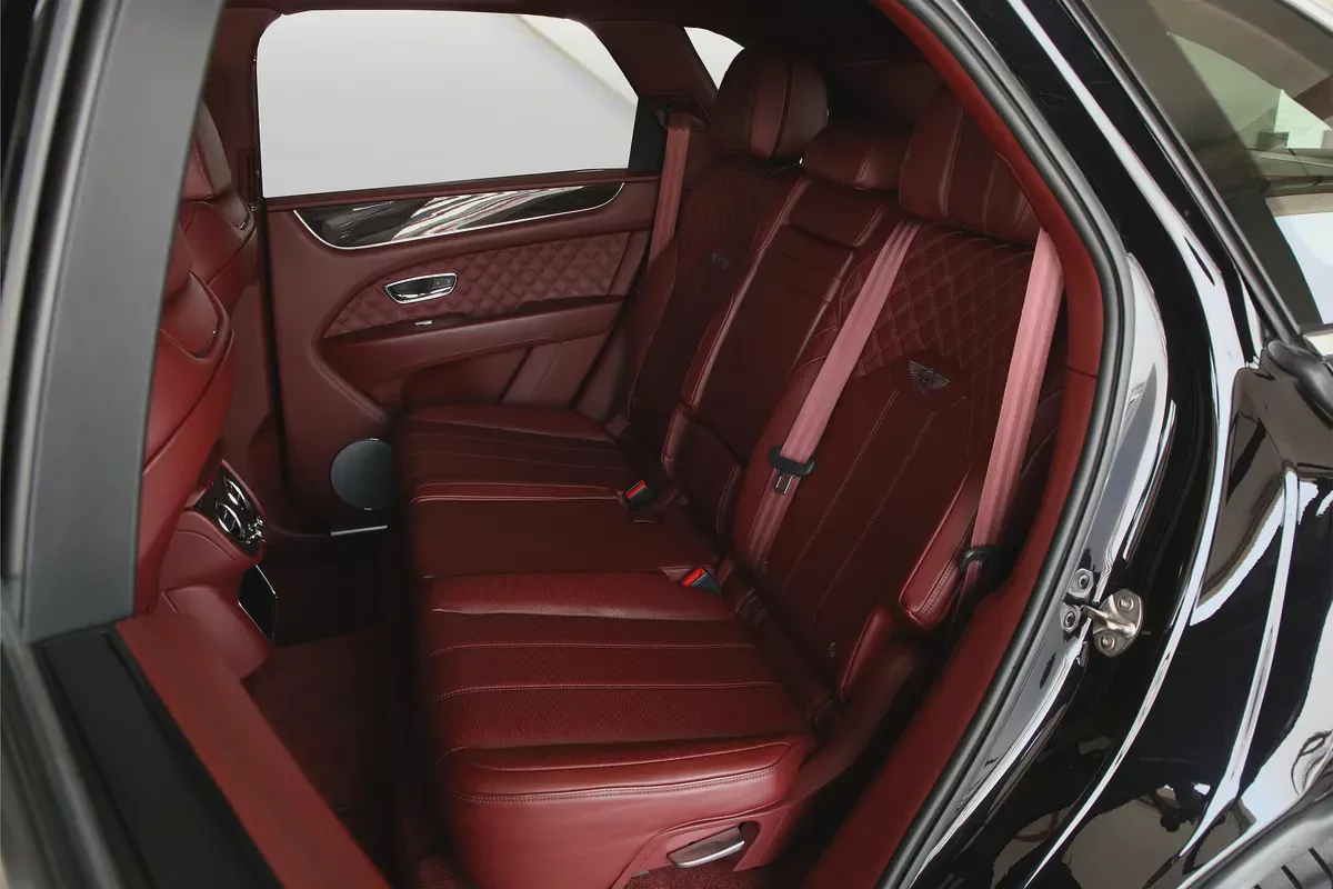 BENTLEY BENTAYGA 2022 - GCC - FULLY LOADED - AMAZING CONDITION-18-18