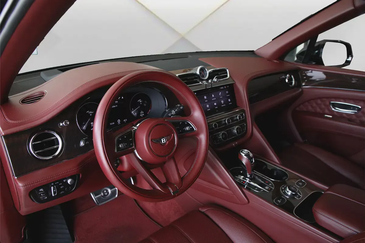 BENTLEY BENTAYGA 2022 - GCC - FULLY LOADED - AMAZING CONDITION-7-7
