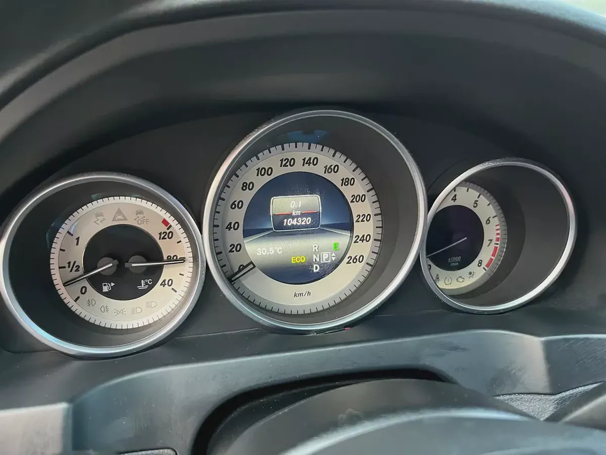Mercedes-Benz E-Class E 200 - 2014 - Korean Specs-11-11