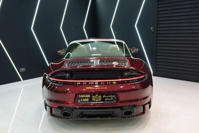 Porsche 911 Targa 4S Heritage Design Edition 2021-20