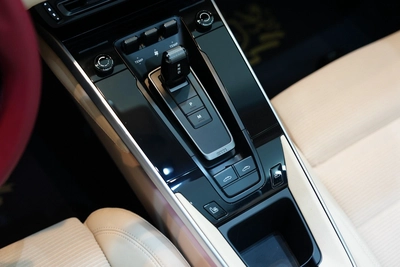 Porsche 911 Targa 4S Heritage Design Edition 2021-1