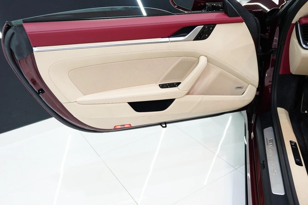 Porsche 911 Targa 4S Heritage Design Edition 2021