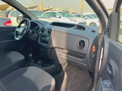 2022 Renault Dokker | Manual | Van | GCC | Orginal Paint | Ref#1153-8