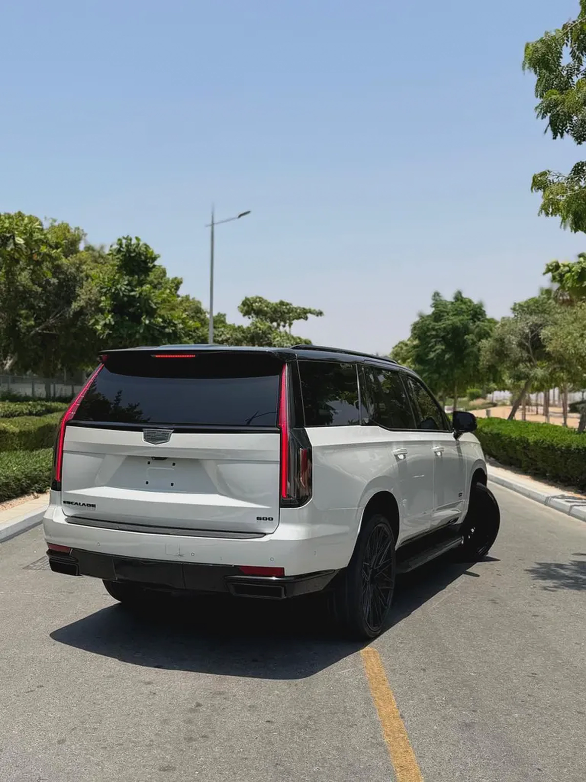 2023 Cadillac Escalade Platinum | American Specs | Pristine Condition-14-14