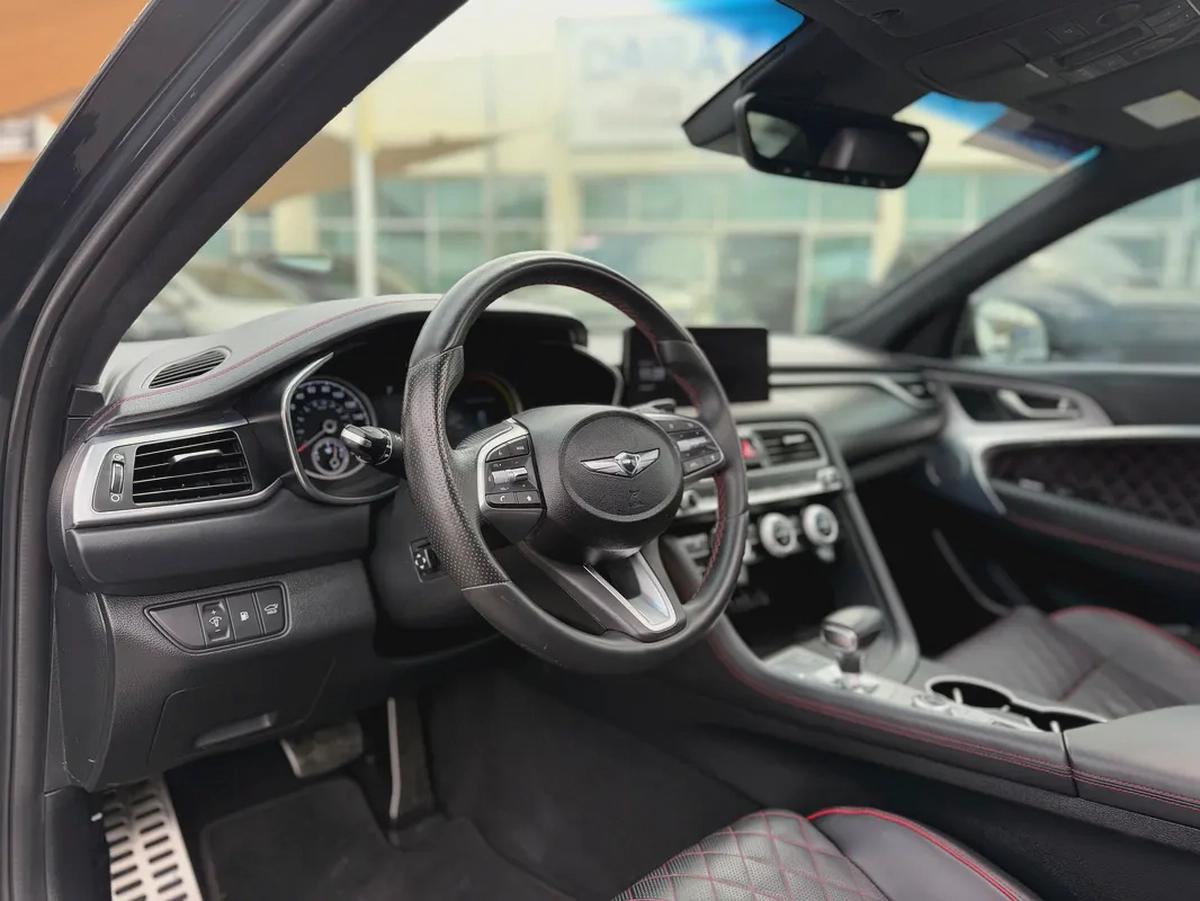 Offer for new car Genesis g70 3.3t TERBO full option-6-6