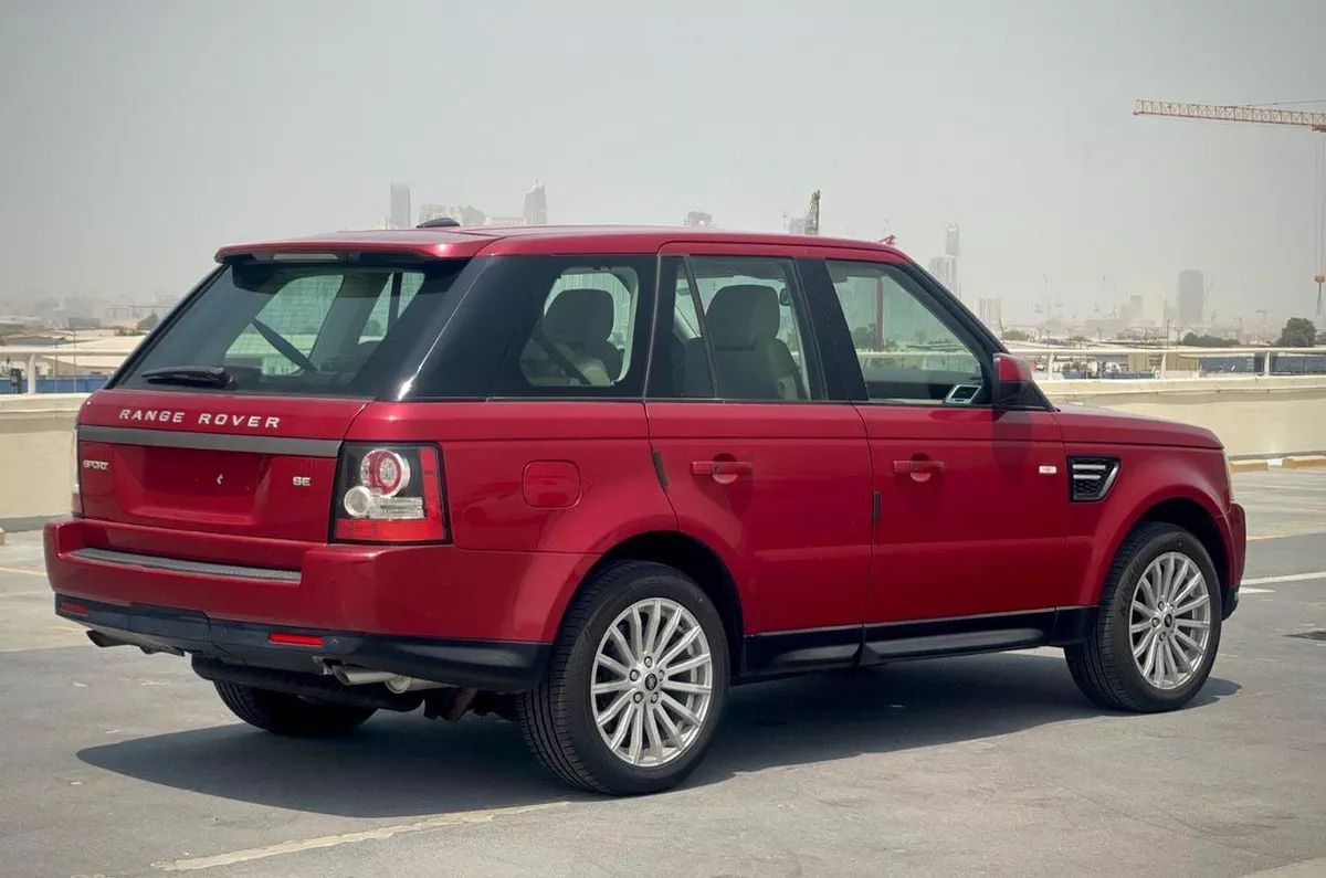 Land Rover Range Rover Sport HSE RED-3-0