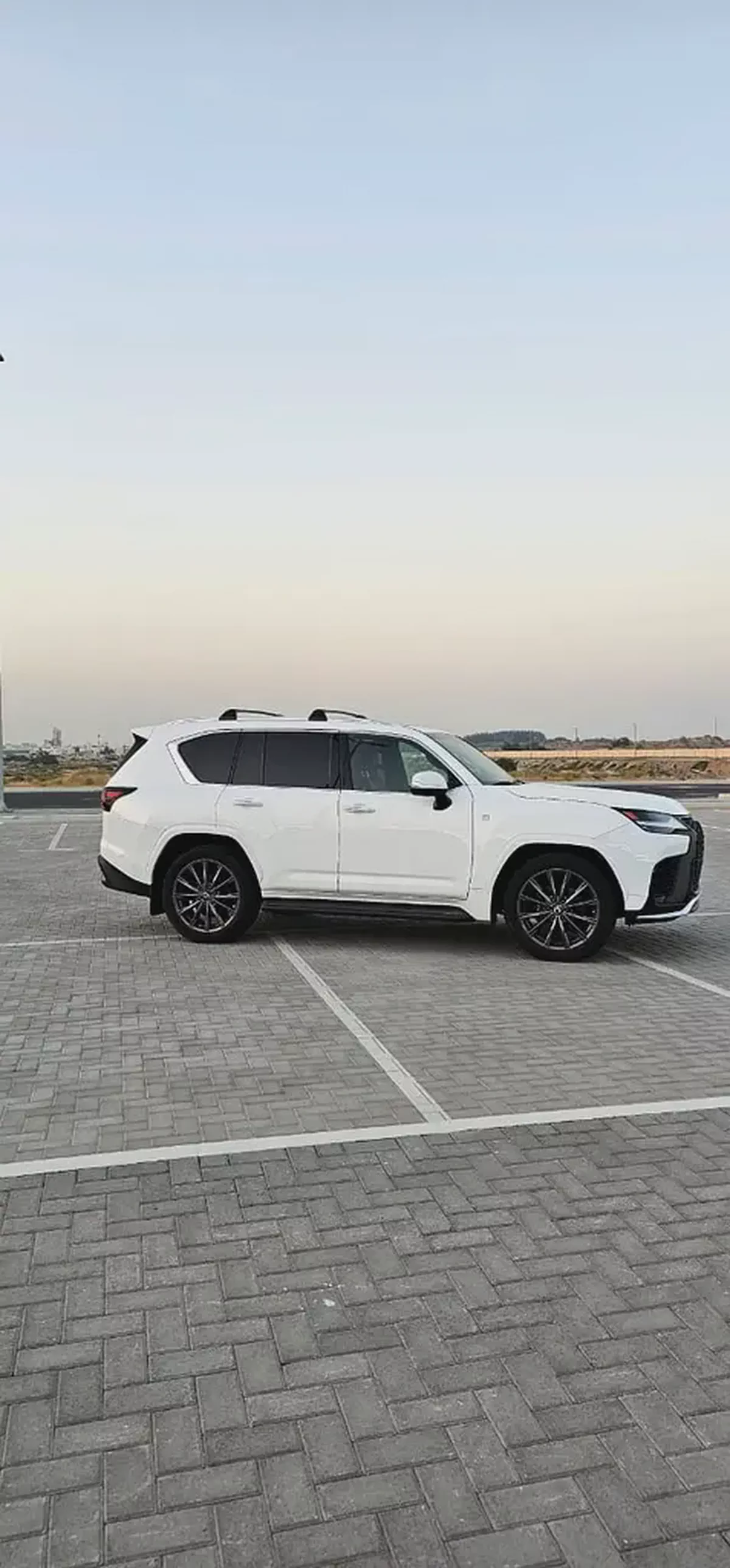 2023 Lexus LX 600 F Sport - American Specs - Pristine Condition-3-3