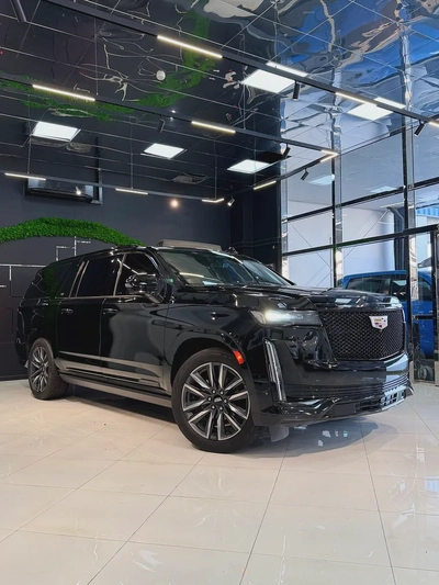 2021 Cadillac Escalade ESV Platinum | GCC Specs | Pristine Condition-4