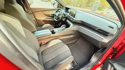 Peugeot 3008 2023 GCC Specs 1.6L ,excellent condition-15