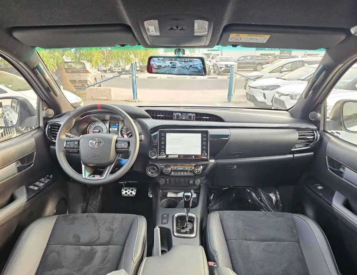 Toyota Hilux GR SPORT EXL || 2.8L DIESEL V4 | DRIVER PWR SEAT WITH LEATHER SEATS | 360*CAMERA (CODE # HDGRO)-16-0