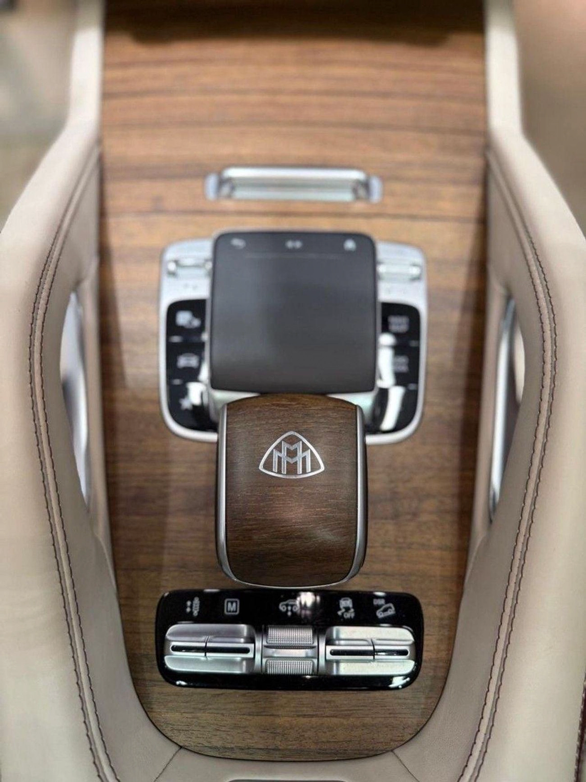 Mercedes Benz 600 Maybach Mercedes-Benz Maybach GLS 600 2023 European specs-11-0