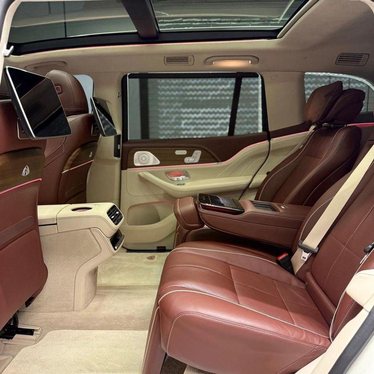 Mercedes Benz 600 Maybach Mercedes-Benz Maybach GLS 600 2023 European specs-23-0