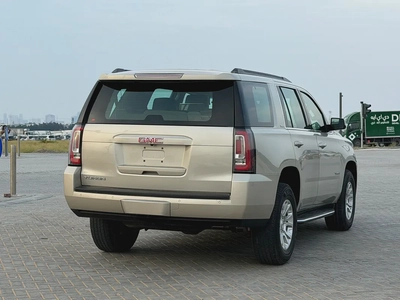 GCC Specs 2015 GMC Yukon SLE - Well Maintained-7