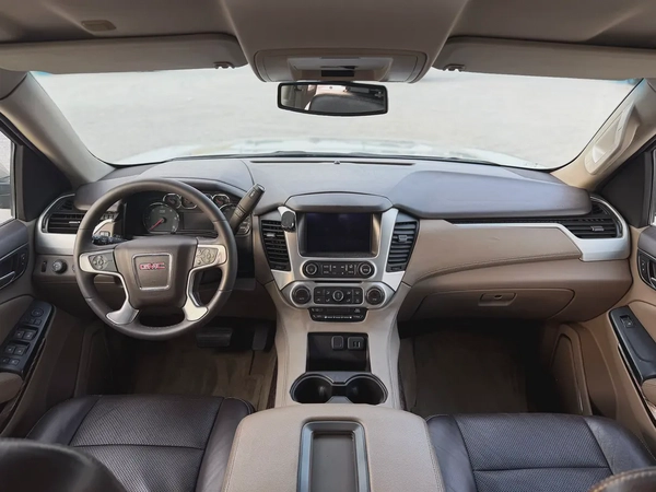 GCC Specs 2015 GMC Yukon SLE - Well Maintained
