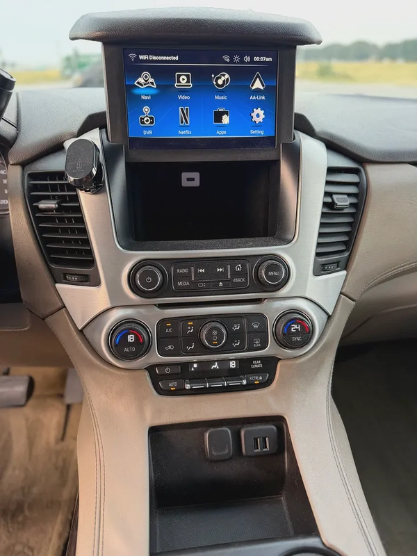 GCC Specs 2015 GMC Yukon SLE - Well Maintained