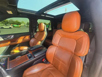 Lincoln Navigator 2018 GCC Specs - Pristine Condition - Orginal paint - FSH - Accident free-15