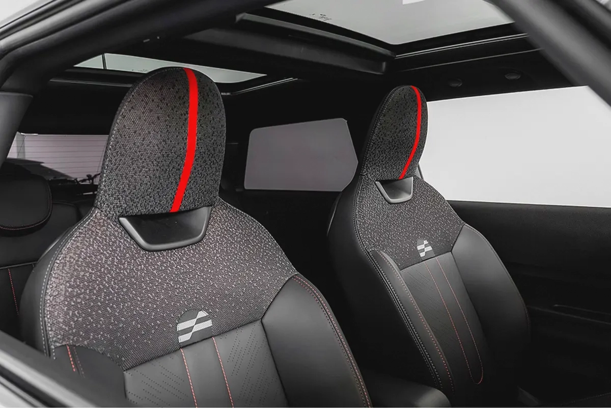 AED 2,781 / 60 months | 0% DP | 2025 MINI Cooper S JCW  / MINI Warranty & MINI Service Pack-13-13