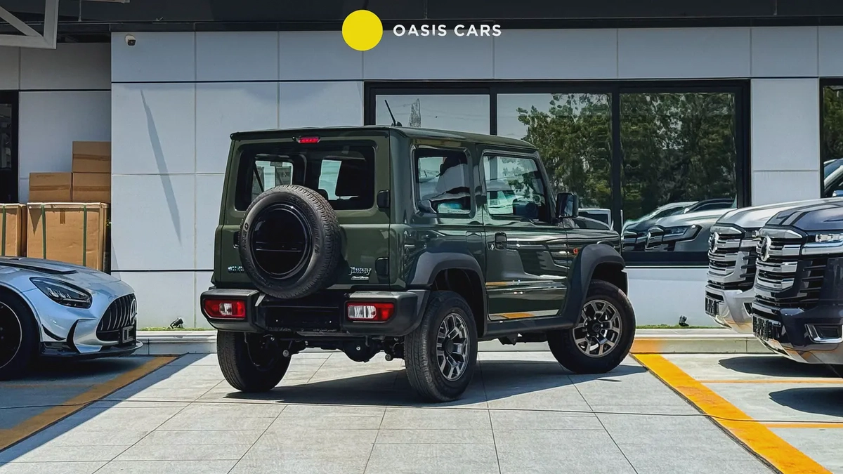 Suzuki Jimny GL Manual Transmission GCC Specs 2026 Brand New 1.5L 4 Cylinders