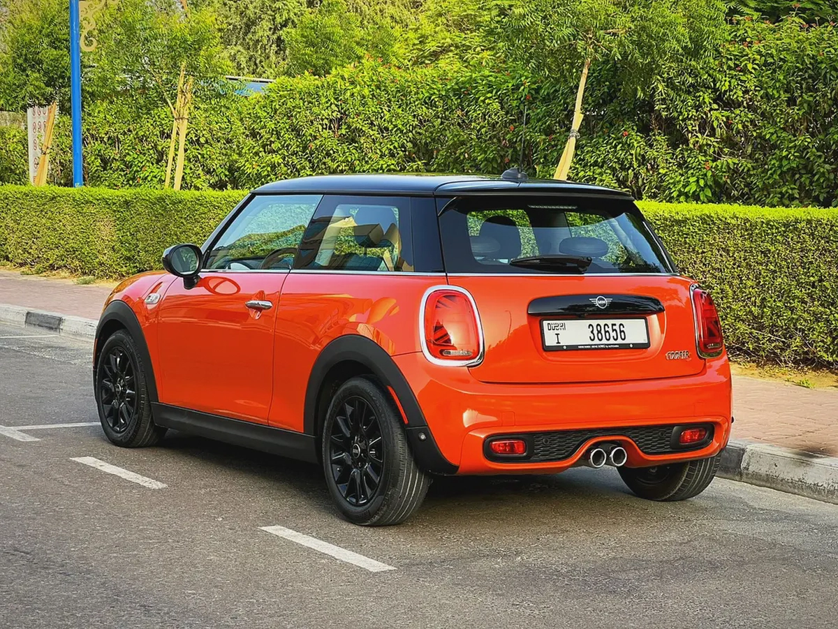 2021 MINI Cooper S - Performance  Style - US Specs-4-4