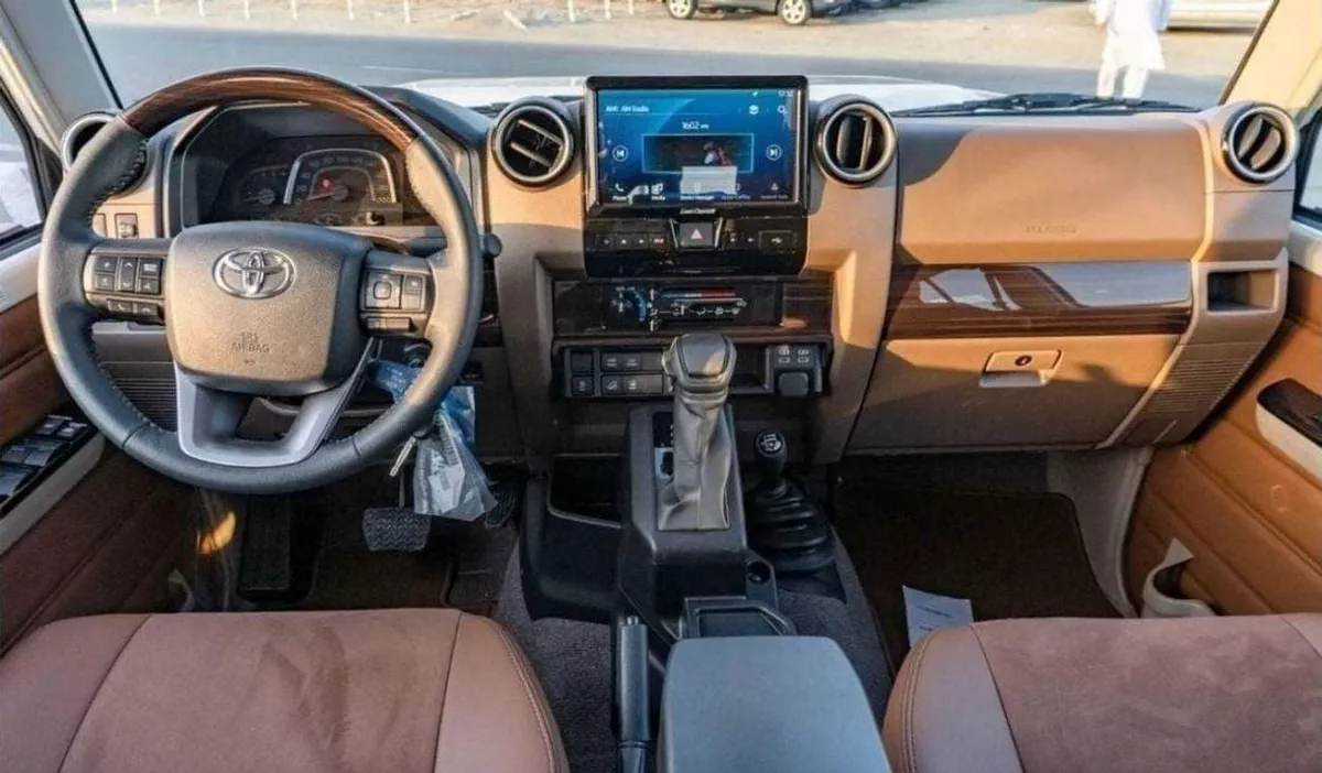 Toyota Land Cruiser 70 LC76 LX LX 2.8L  LX 2.8L-16-0