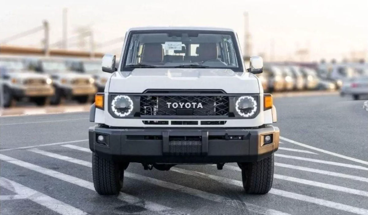 Toyota Land Cruiser 70 LC76 LX LX 2.8L  LX 2.8L-1-0