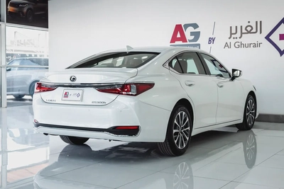 LEXUS WARRANTY UNTIL 2028 / 100,000KMS | GCC | 2.5L HYBRIB | 2400 PM-3