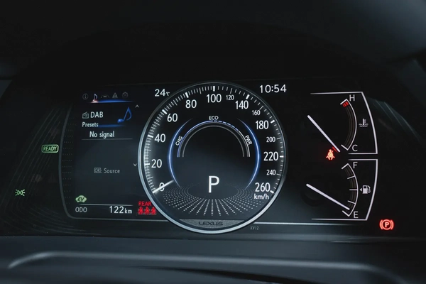 LEXUS WARRANTY UNTIL 2028 / 100,000KMS | GCC | 2.5L HYBRIB | 2400 PM