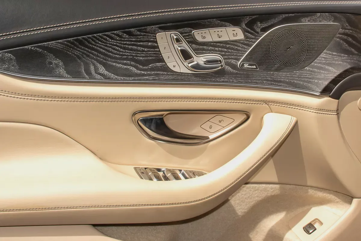 2019 - BENZ GT53 AMG - SAME LIKE BRAND NEW - ONLY 26,000 KM-16-16