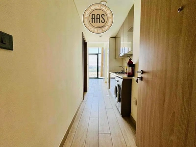 Big Offer • Pool View • Chiller Free • Luxurious & Spacious • Studio Apartment Available-9