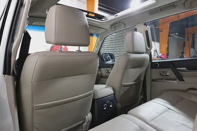 Mitsubishi Pajero GLS Top Line 2016 I GCC Specs I FREE ACCIDENTS I PERFECT CONDATION-13