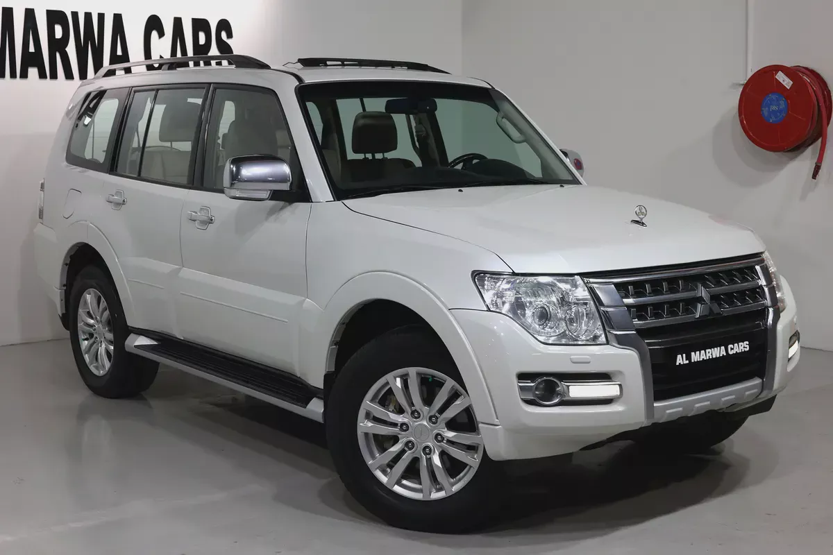 Mitsubishi Pajero GLS Top Line 2016 I GCC Specs I FREE ACCIDENTS I PERFECT CONDATION-1-1